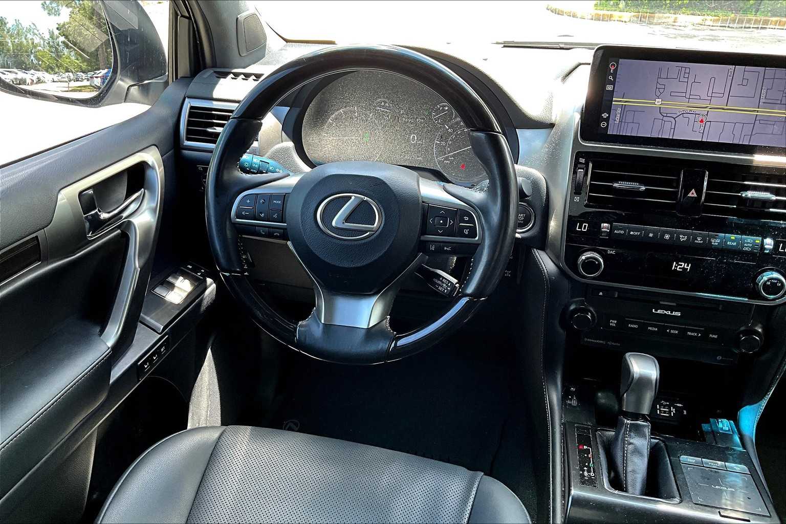 2023 Lexus GX 460 Premium photo 4