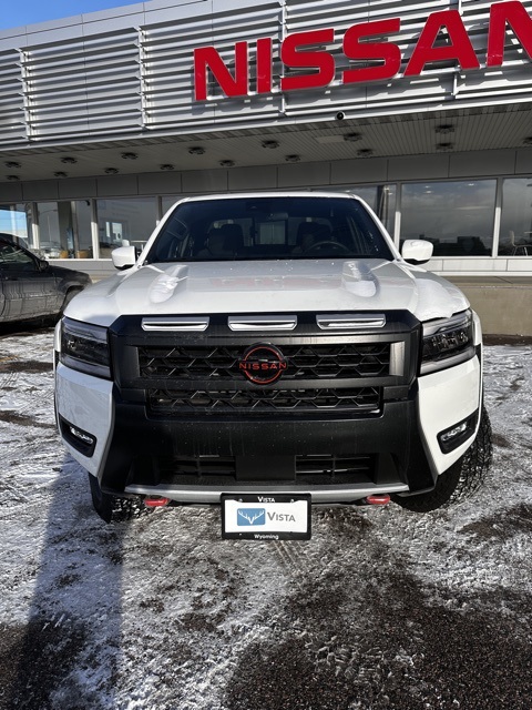 2025 Nissan Frontier PRO-4X photo 3