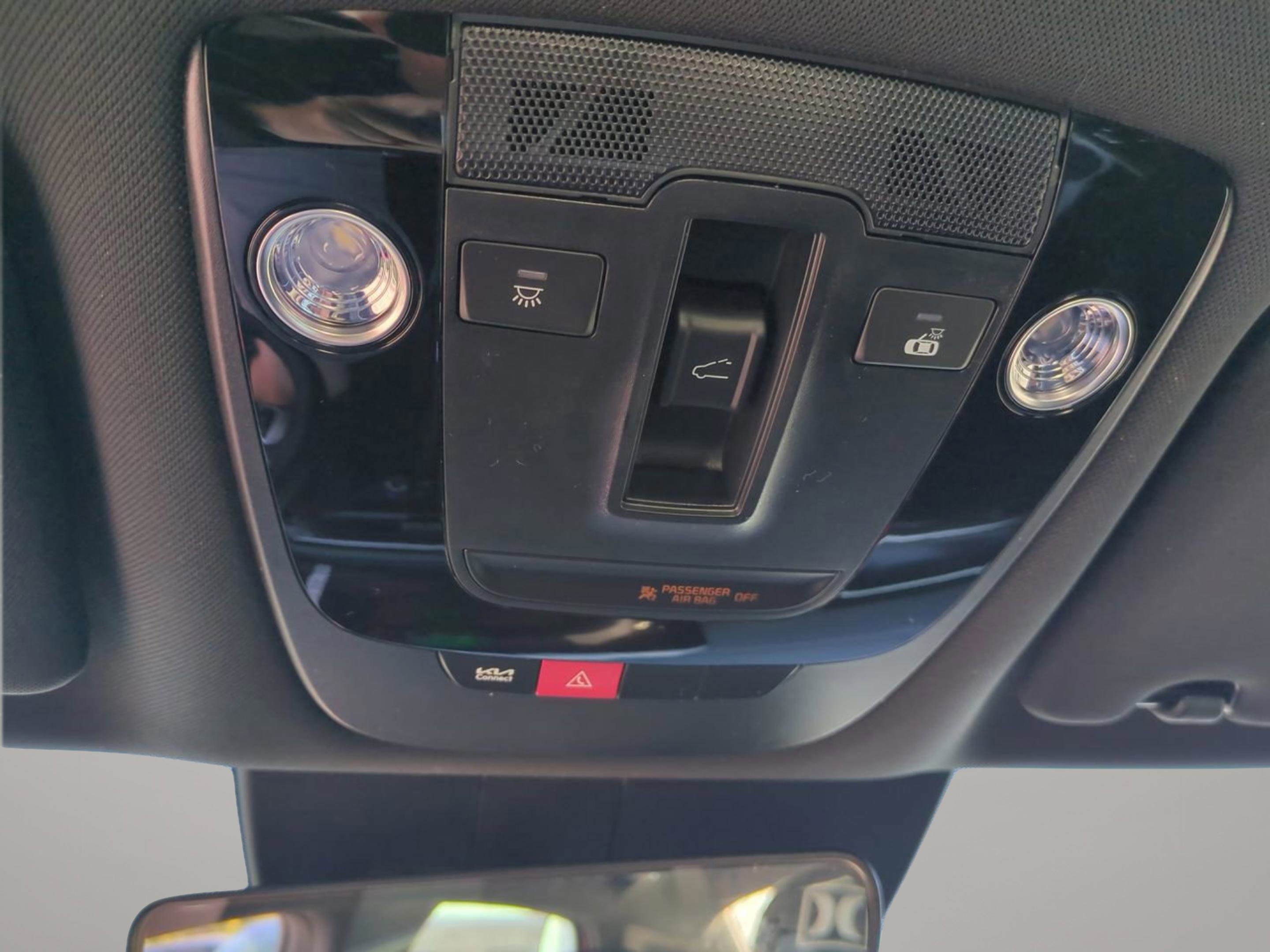 2025 Kia K5 GT-Line photo 21