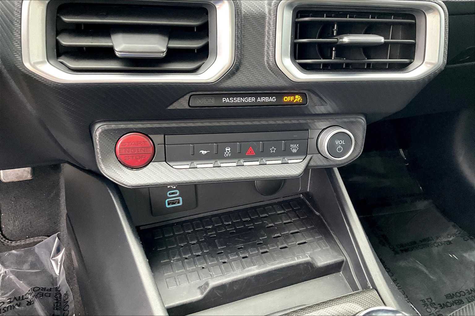2024 Ford Mustang GT Premium photo 30