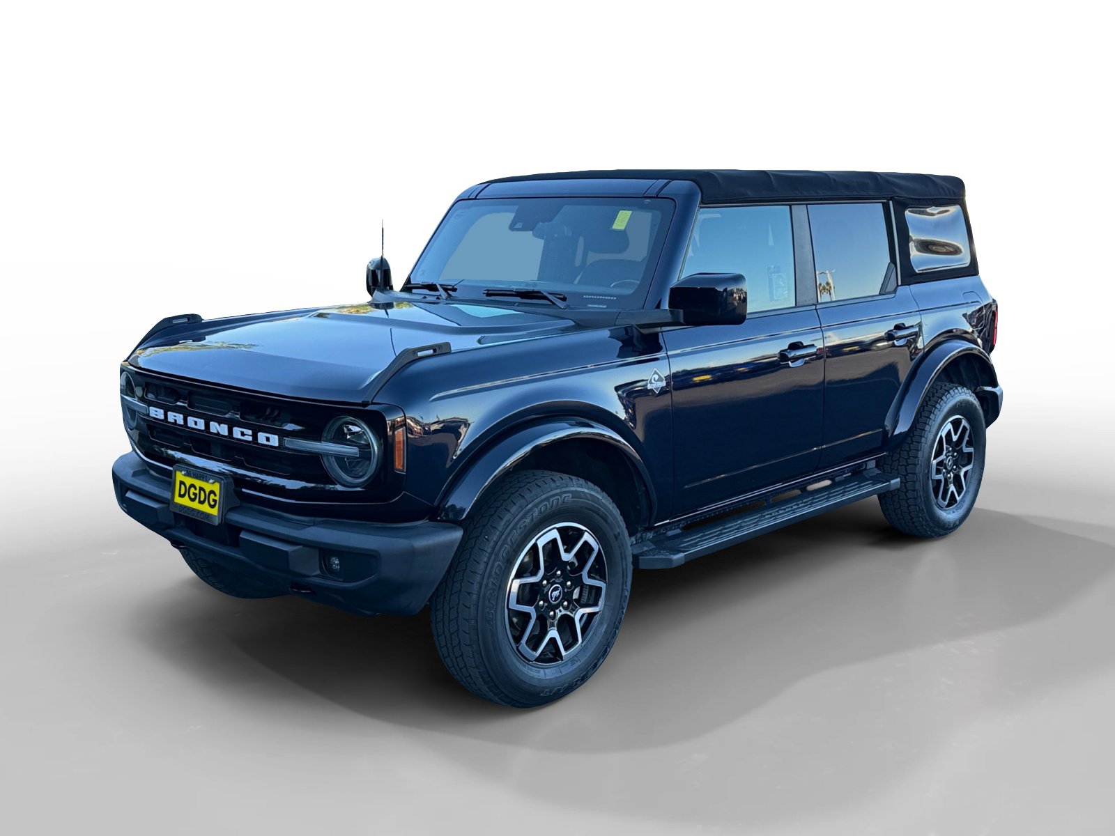 2021 Ford Bronco 4-Door Outer Banks's photo