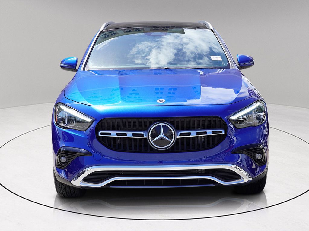 2024 Mercedes Benz GLA 250 photo 2