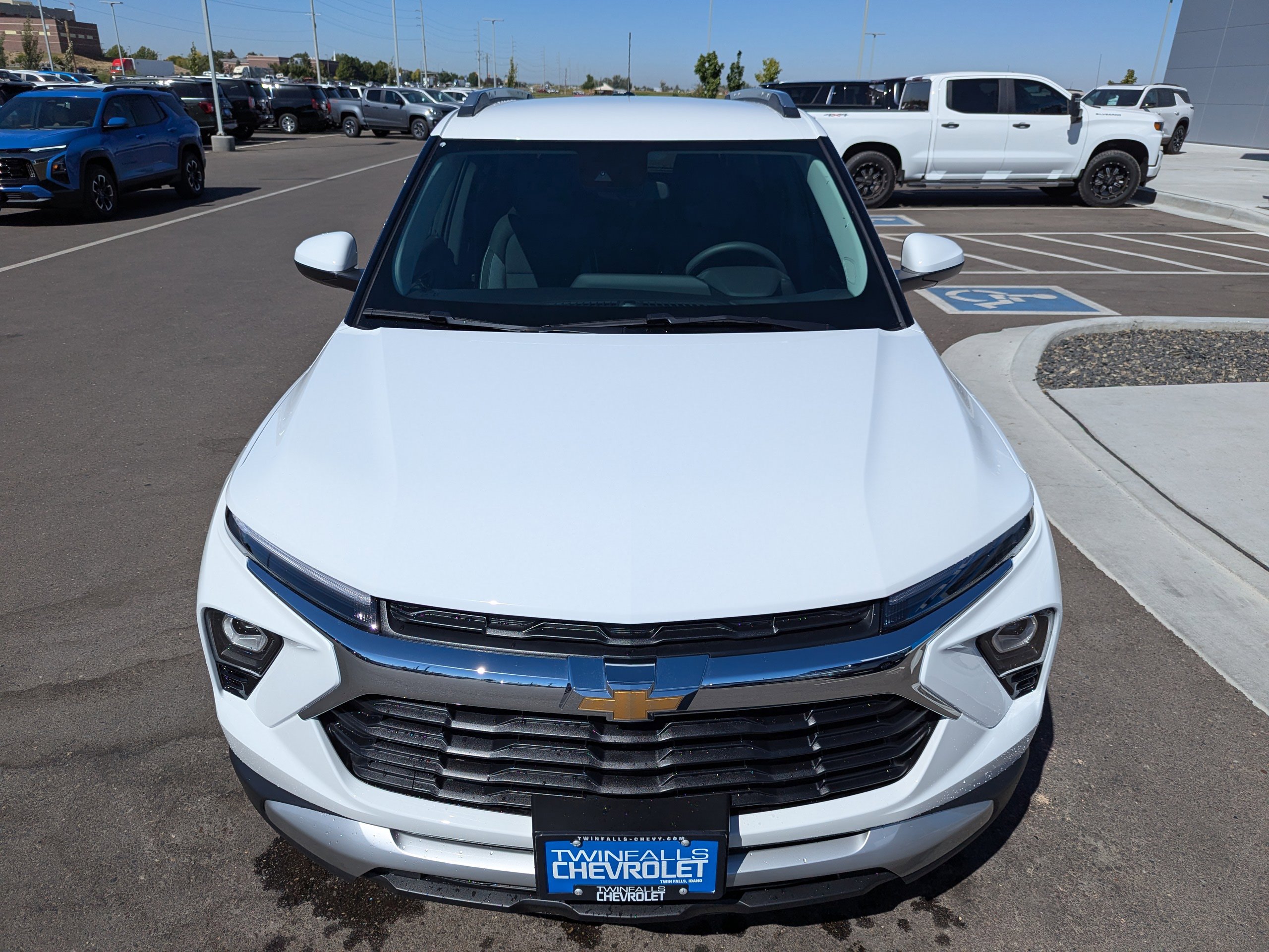 2026 Chevrolet Trailblazer LT photo 4