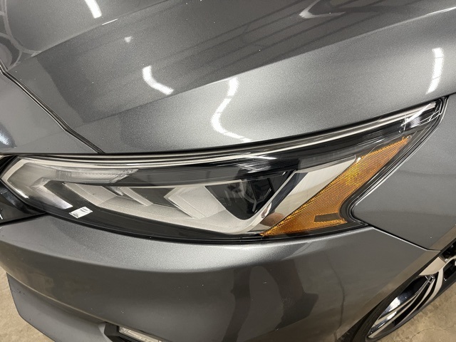 2022 Nissan Altima 2.5 SR photo 7