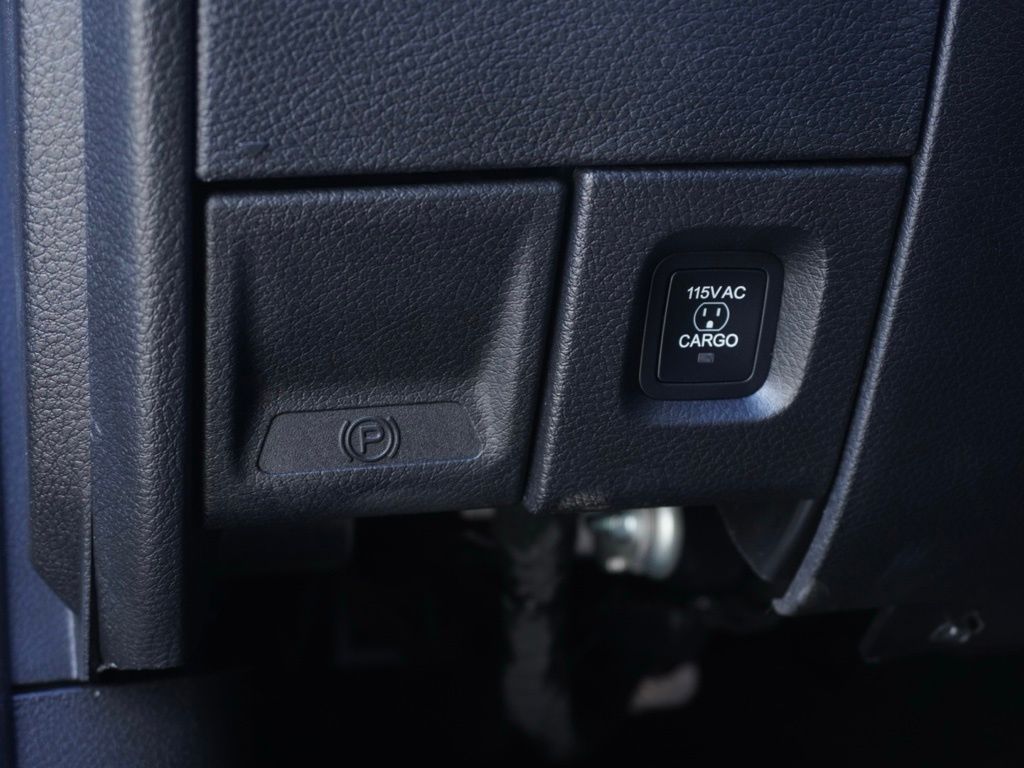 New 2026 Granite Crystal Metallic Clear-Coat Exterior Paint RAM Laramie Night Edition image 13