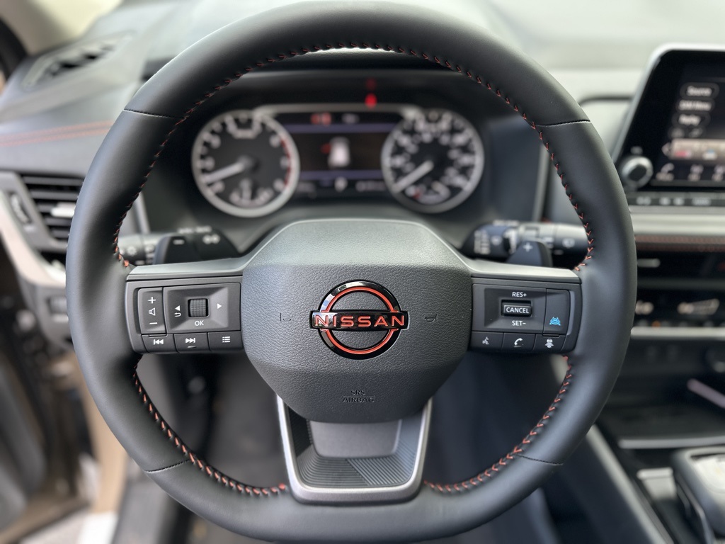 2026 Nissan Rogue SV photo 26