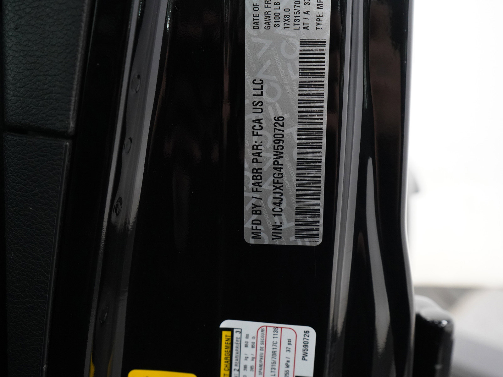 2023 Jeep Wrangler Rubicon photo 27