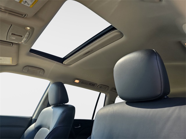 2019 Infiniti QX80 Luxe photo 29