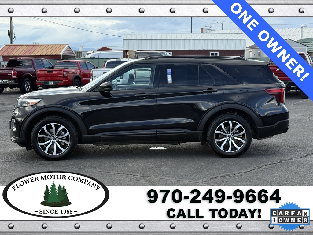 2021 Ford Explorer ST photo 3