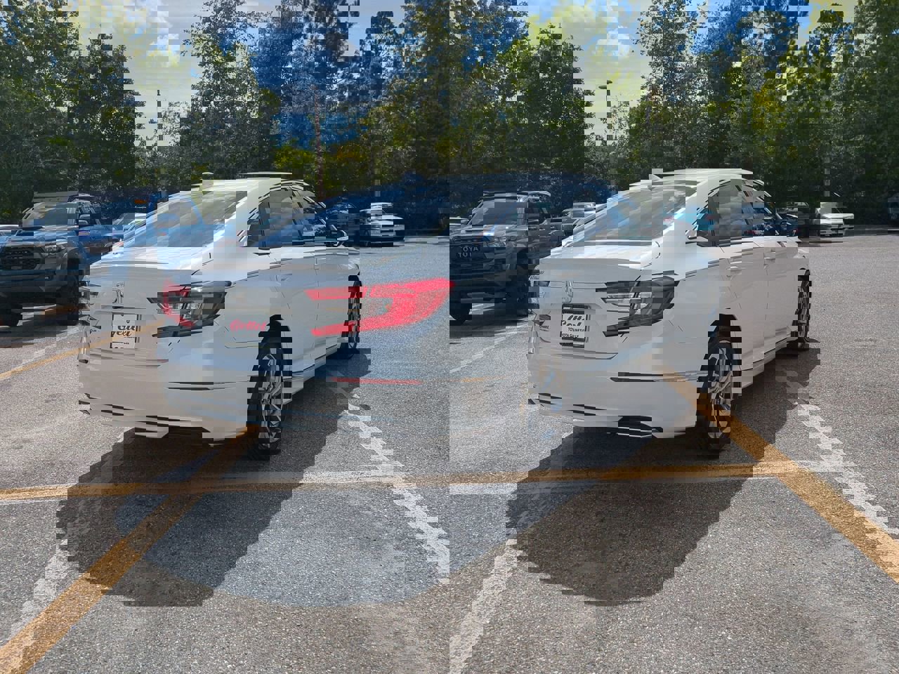 2018 Honda Accord EX-L photo 4