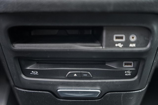 2019 Chrysler Pacifica Limited photo 27