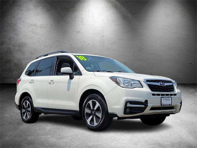 2018 Subaru Forester 2.5i Premium photo 2