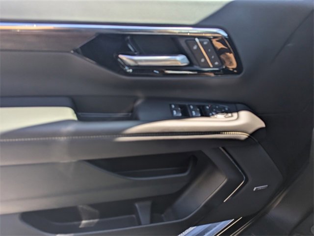 2026 Chevrolet Tahoe Premier photo 17