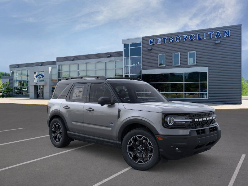 2025 Ford Bronco Sport Outer Banks photo 3