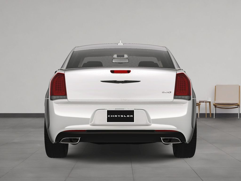 2023 Chrysler 300 Touring photo 7