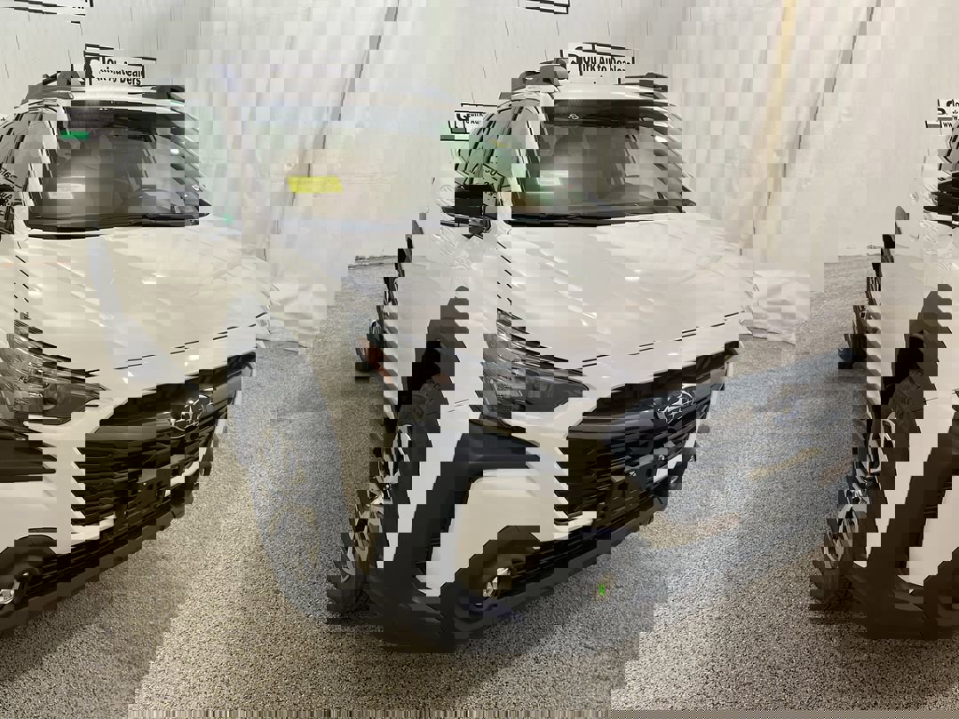 2025 Subaru Outback Premium's photo