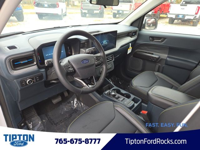 2025 Ford Maverick photo 4