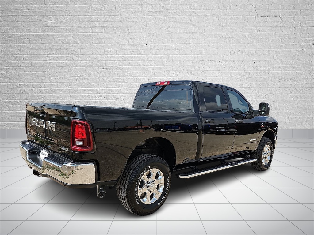 2025 Ram 2500 Big Horn photo 4