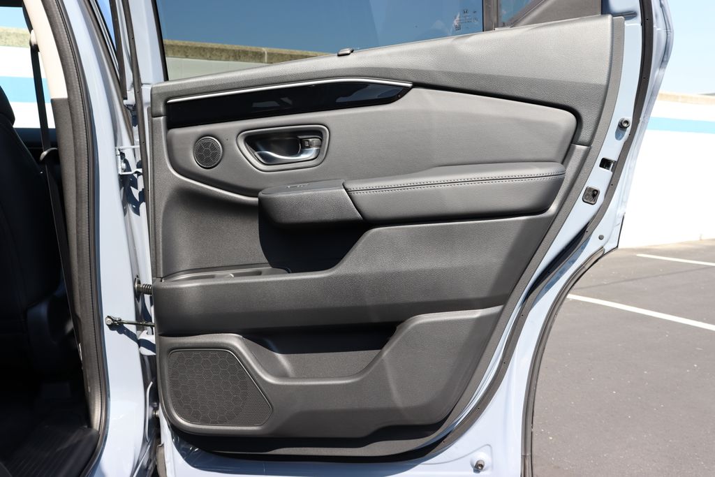 2025 Honda Pilot Touring photo 15