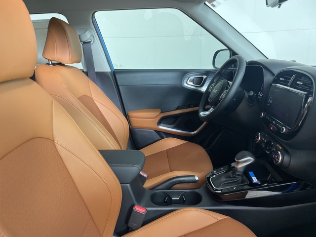 2025 Kia Soul EX photo 14