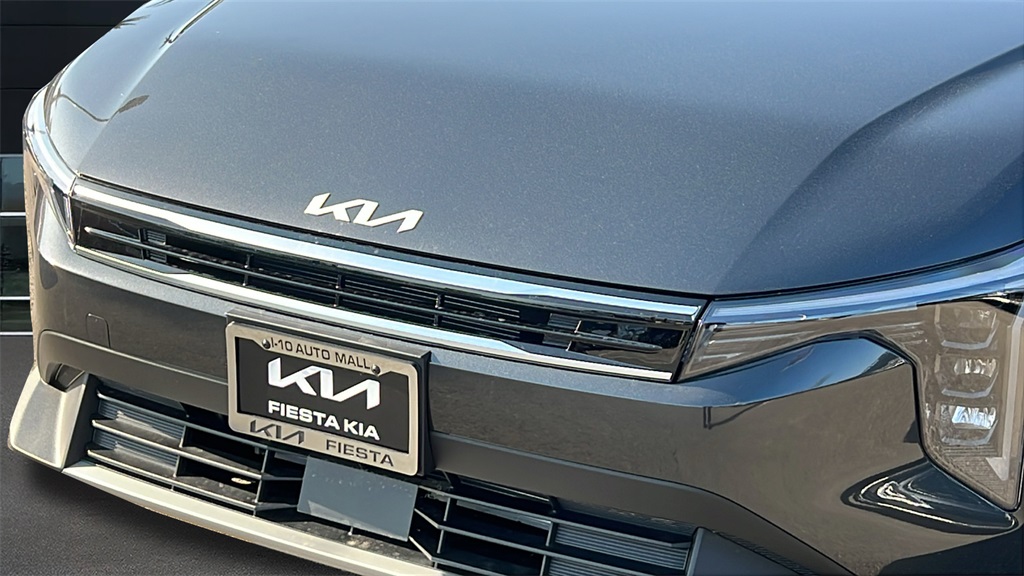 2025 Kia K4 EX photo 4