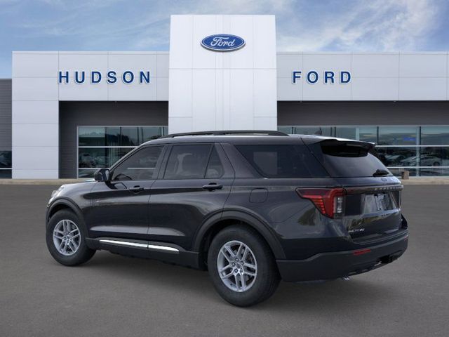 2025 Ford Explorer photo 4