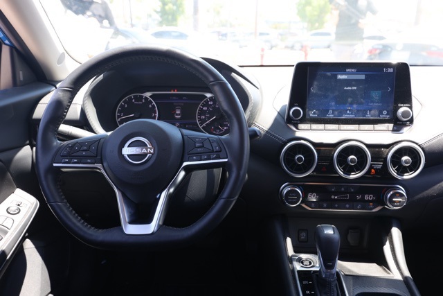2025 Nissan Sentra SV photo 20