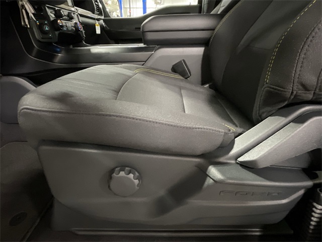 2025 Ford F-150 STX photo 17