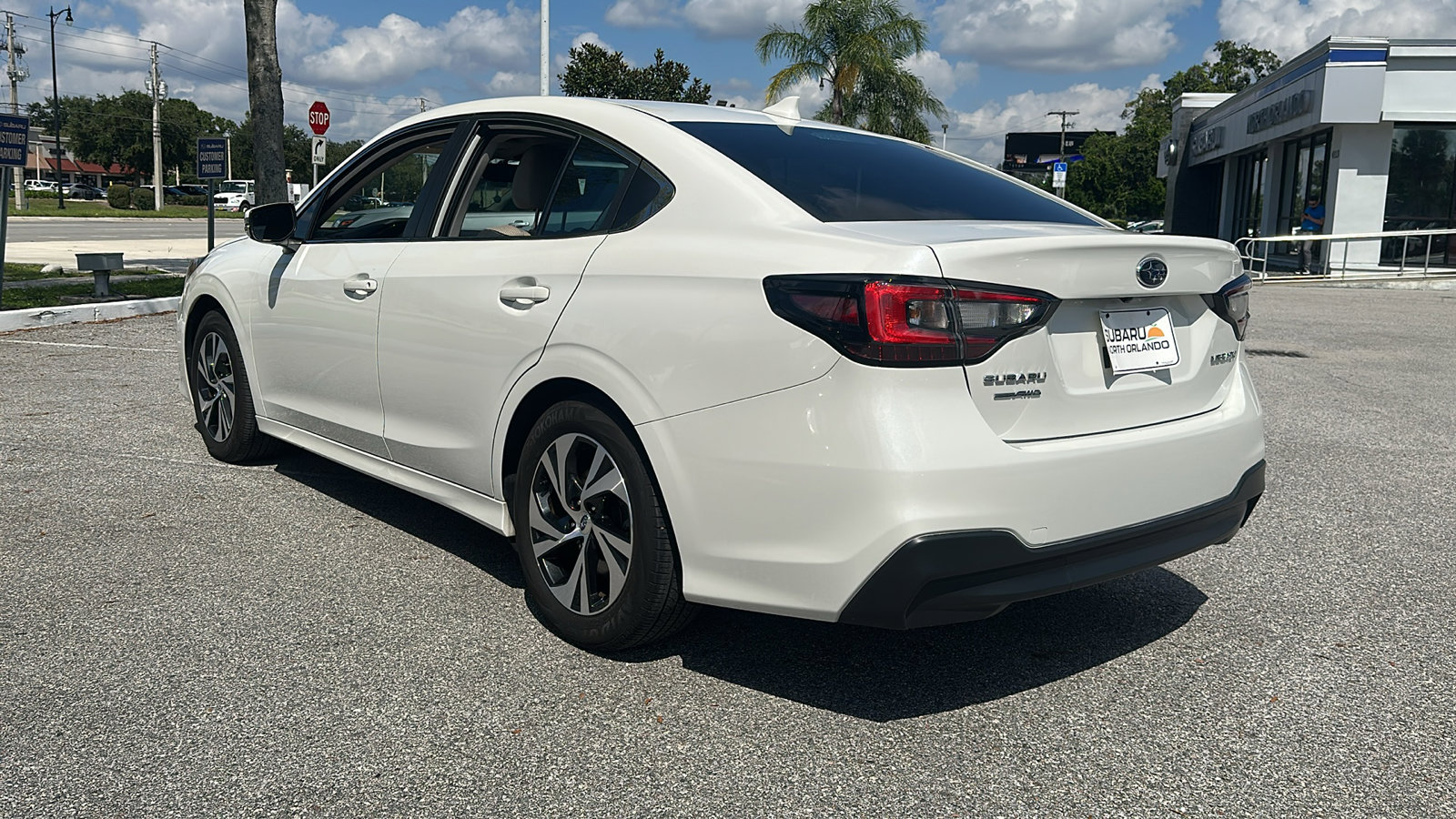 2022 Subaru Legacy Premium photo 18