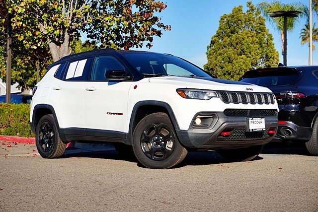 2023 Jeep Compass Trailhawk's photo