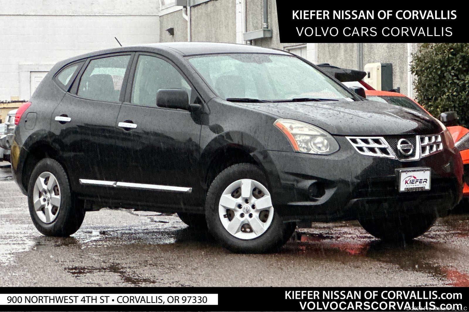 2014 Nissan Rogue Select S's photo