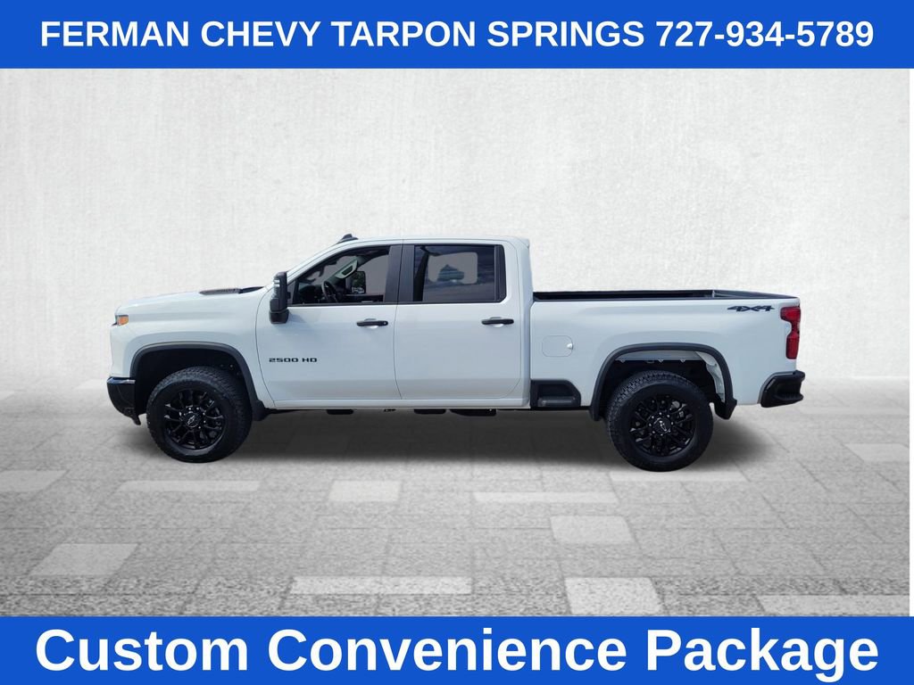 2025 Chevrolet Silverado 2500HD Custom photo 4