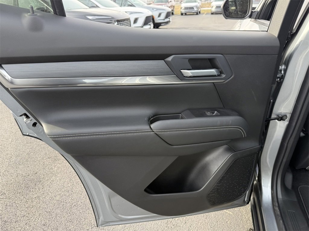 2026 GMC TERRAIN - Image 31