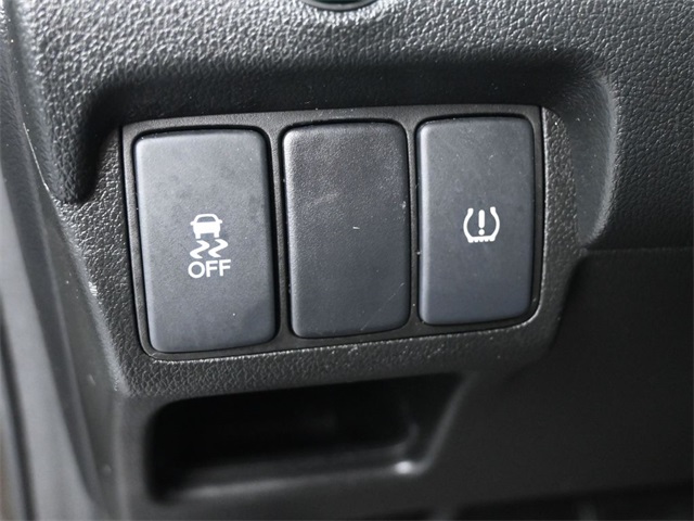 2015 Honda CR-V LX photo 20