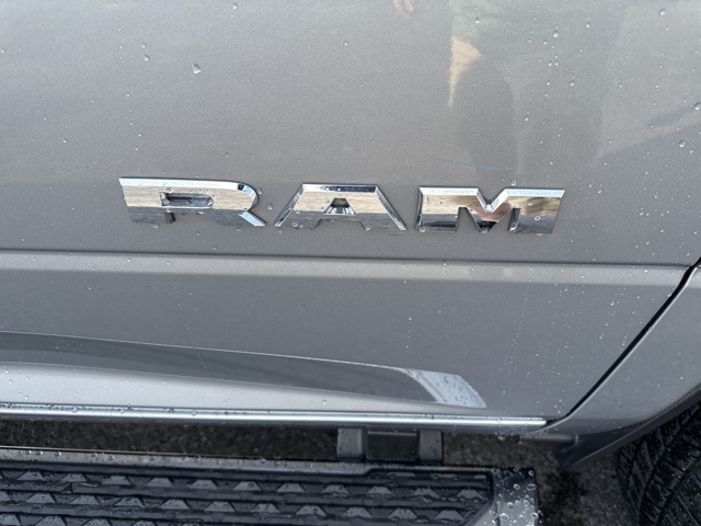 2024 Ram 2500 Big Horn photo 13