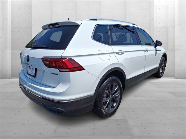 2022 Volkswagen Tiguan SE photo 4