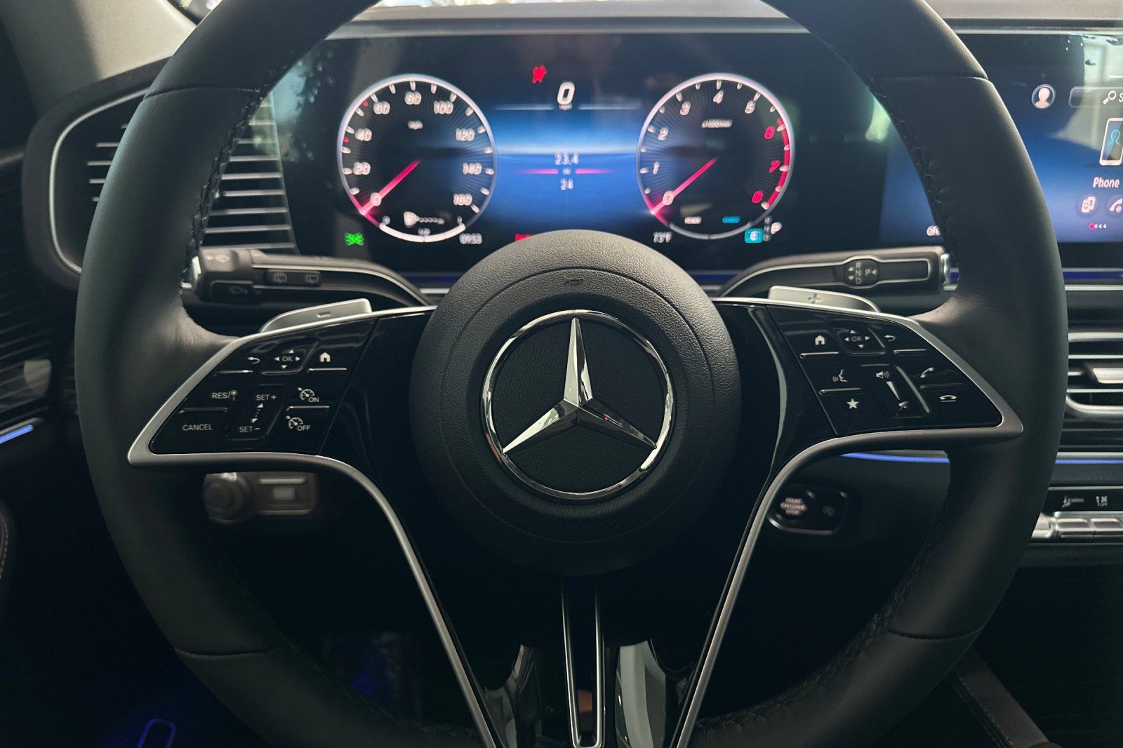 2026 Mercedes Benz GLE 450 4MATIC photo 18