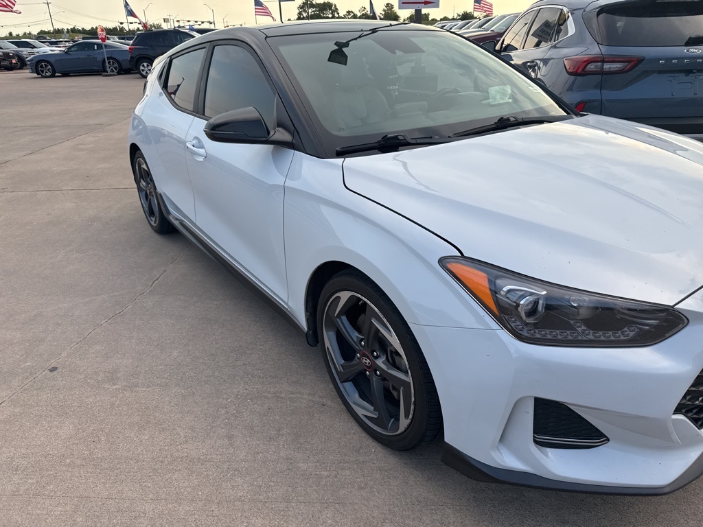 Used 2019 Hyundai Veloster Ultimate with VIN KMHTH6AB8KU015880 for sale in Alvin, TX