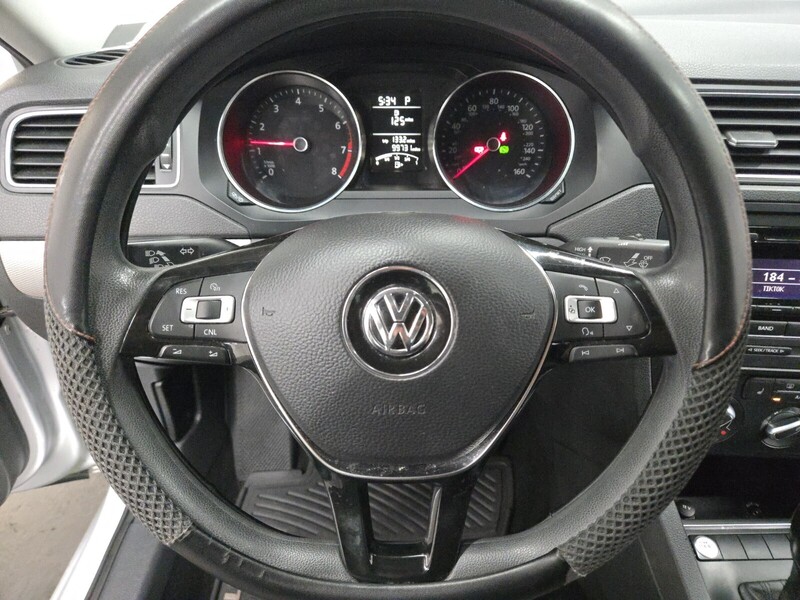 2015 Volkswagen Jetta SE Sport photo 11