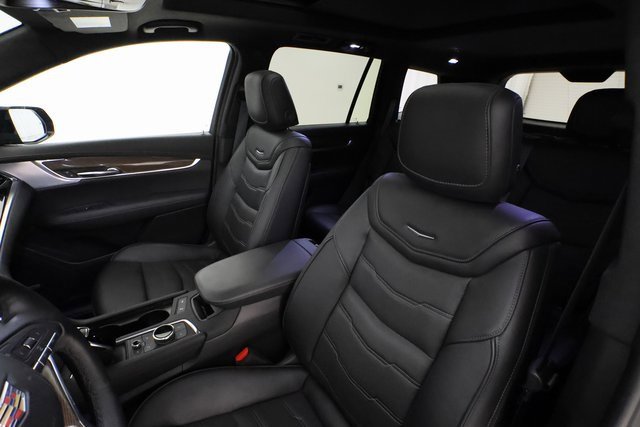2024 Cadillac XT6 Sport photo 11
