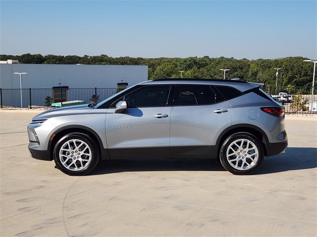 2025 Chevrolet Blazer 2LT photo 3