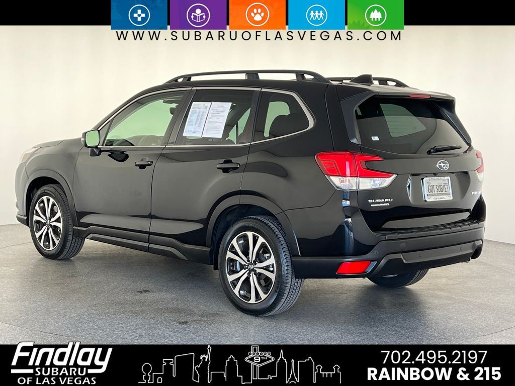 2022 Subaru Forester Limited photo 3