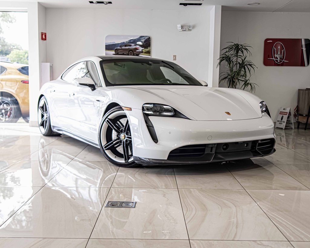 2020 PORSCHE TAYCAN - Image 6