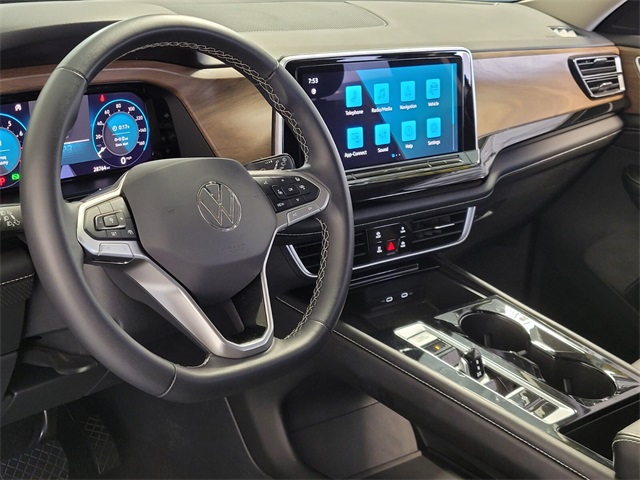 2024 Volkswagen Atlas SE Technology photo 9