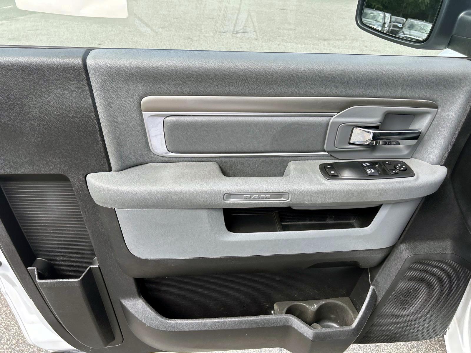 2018 Ram 1500 Tradesman photo 13