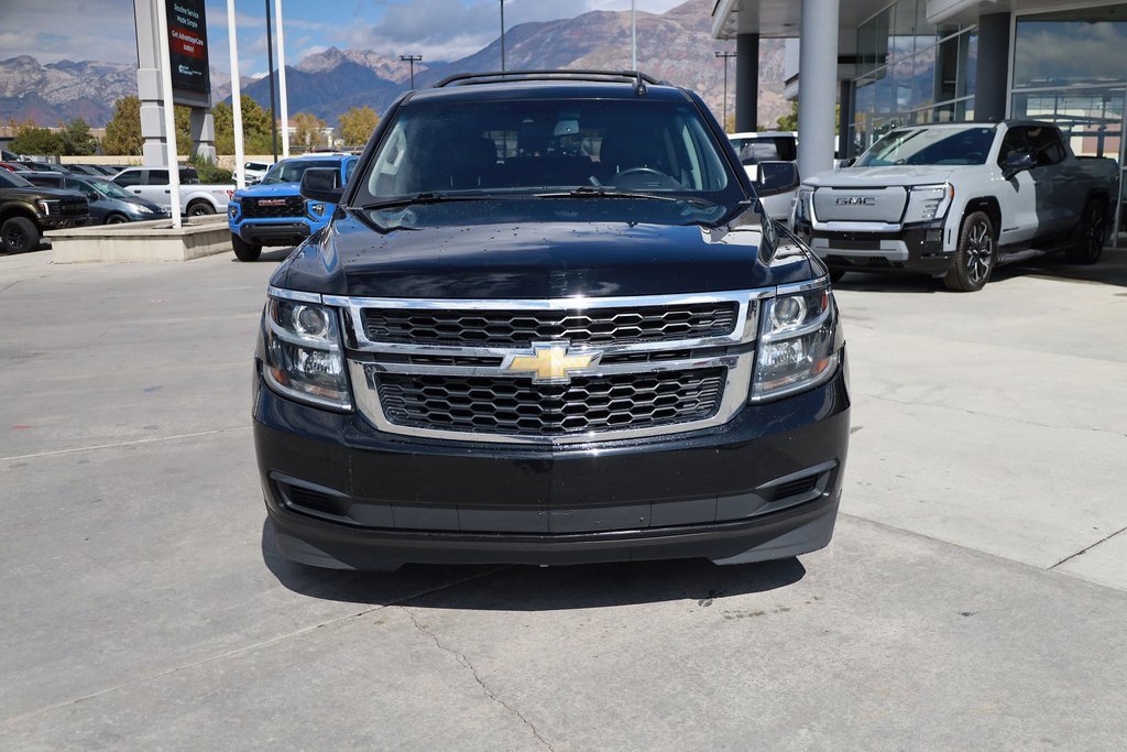 2020 Chevrolet Suburban LT photo 9