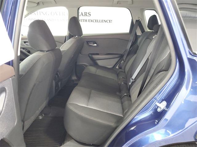 2023 Nissan Rogue SV photo 22