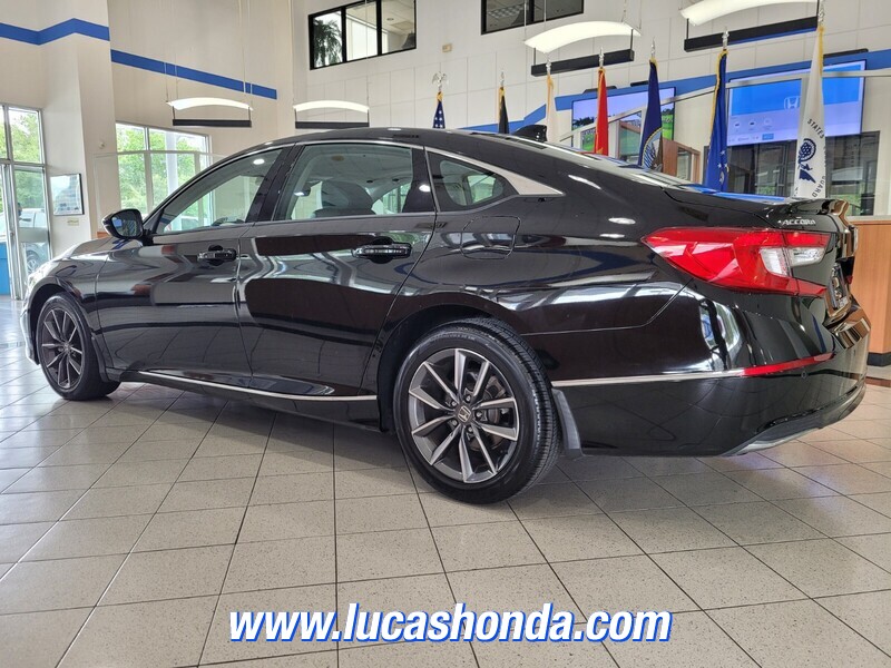 2022 Honda Accord EX-L 1.5T photo 6