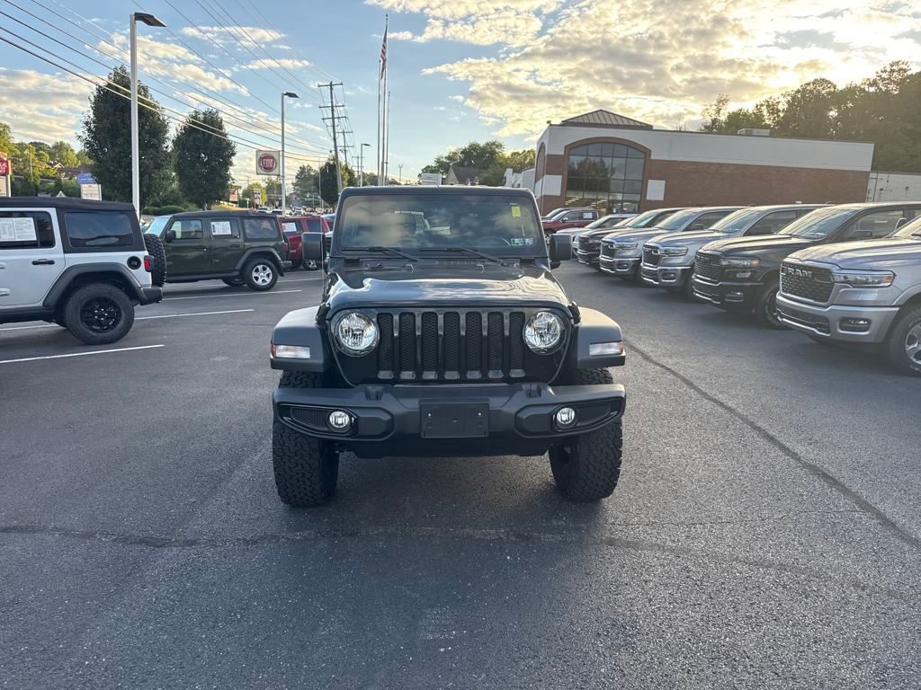 2023 Jeep Wrangler Willys photo 8