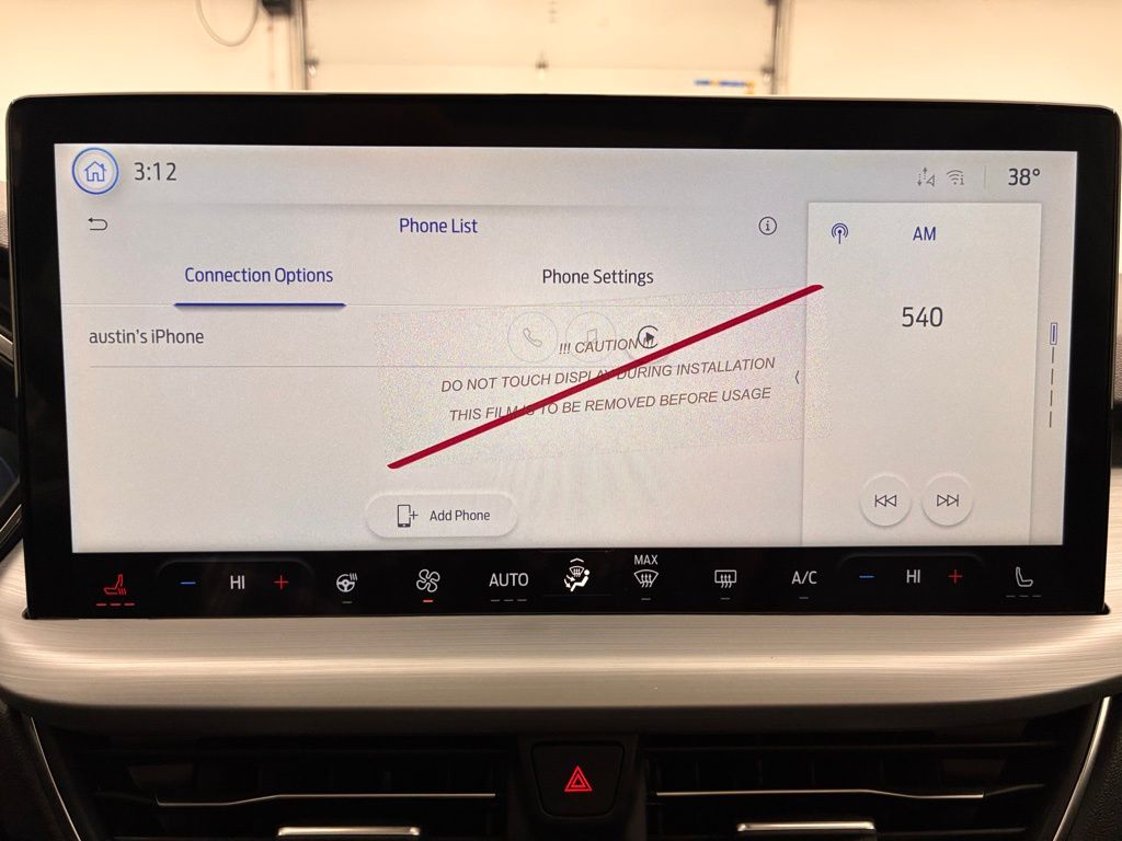 2026 Ford Escape Hybrid Platinum photo 3